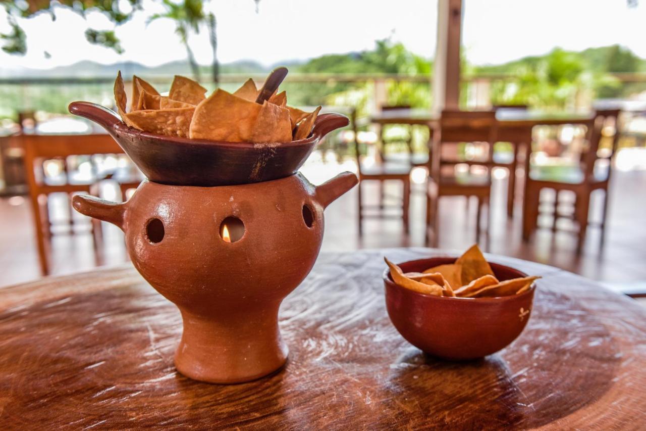 Hotel And Restaurant Guancascos 格拉西亚斯 外观 照片