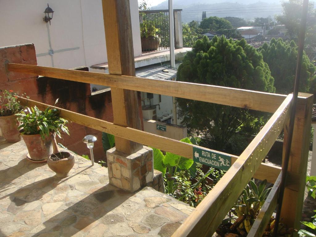 Hotel And Restaurant Guancascos 格拉西亚斯 外观 照片