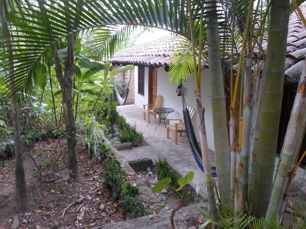 Hotel And Restaurant Guancascos 格拉西亚斯 外观 照片